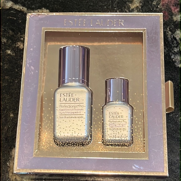 Estee Lauder Other - NIB Estée Lauder Perfectionist Pro, Gravity Defied Duo box set.